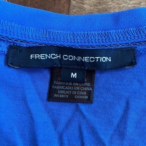 FRENCH CONNECTION | Blue Sleeveless Blouse with Neckline Detail - Picture 6 of 7
